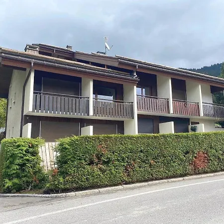 Moderne Avec Balcon Et Garage, Proche Piste Verte Et Centre, - Fr-1-459-118 *